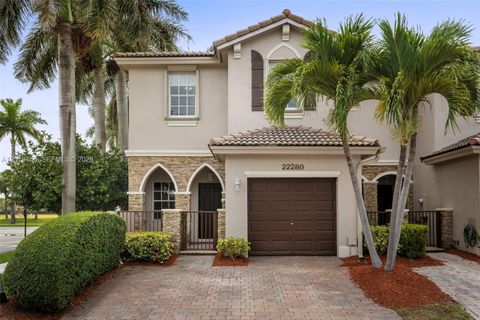 22280 SW 93rd Pl Cutler Bay FL 33190