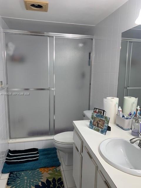 INVERWOOD CONDO - Residential