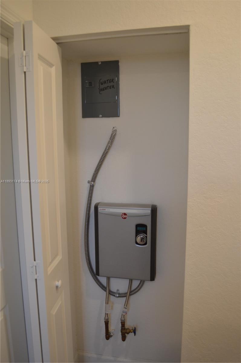 KEYS GATE RESIDENTIAL - Residential