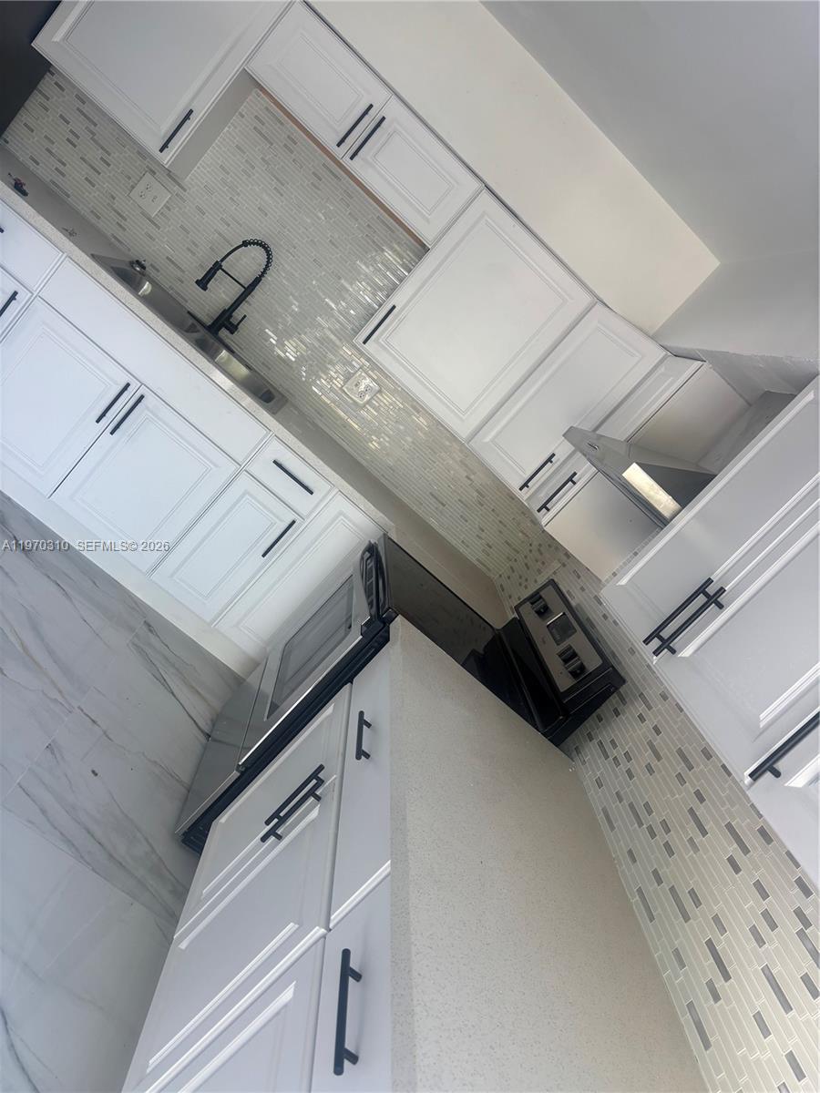 CAROL CITY 4TH ADDN - Residential