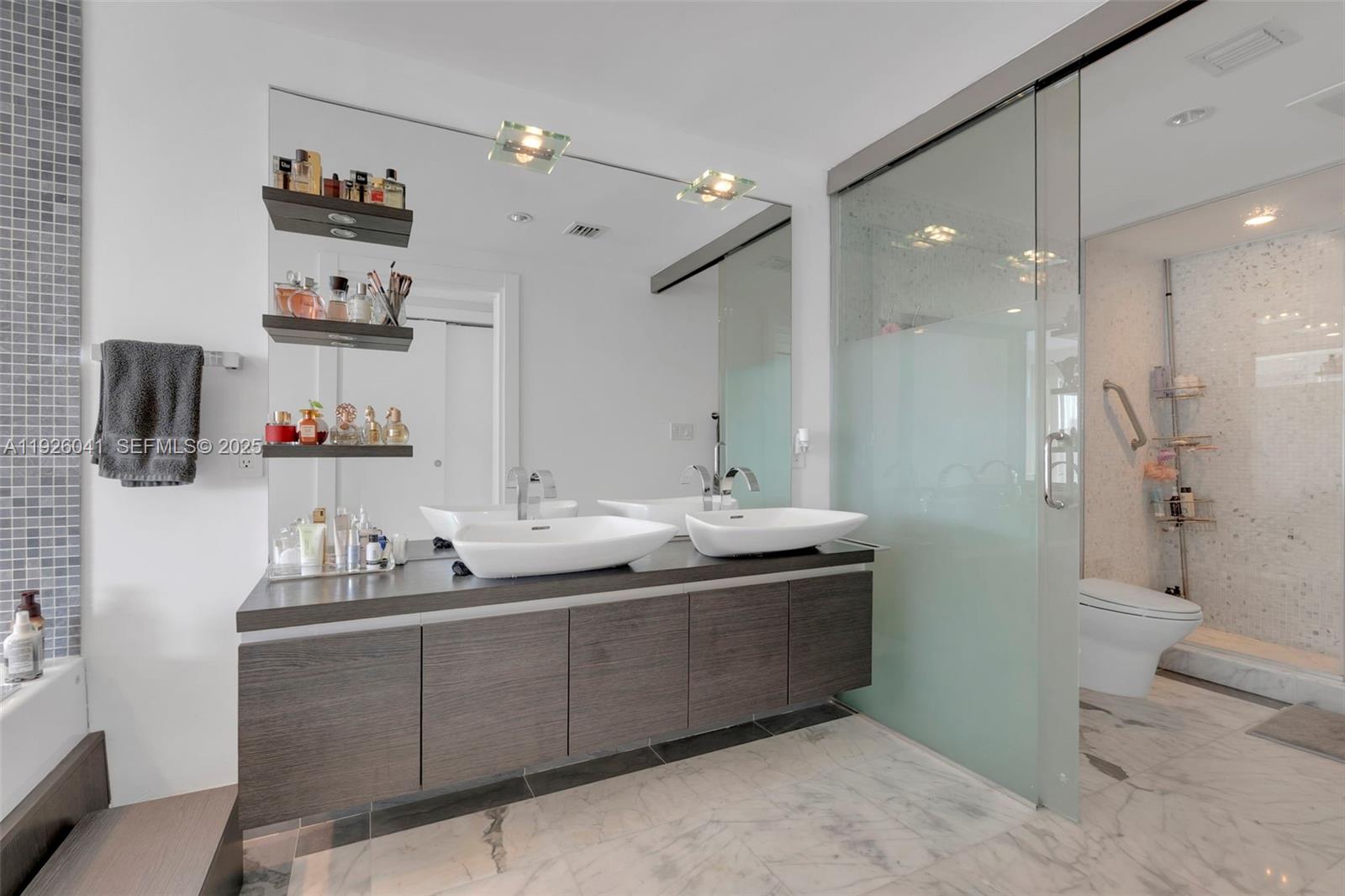 EPIC WEST CONDO - Residential