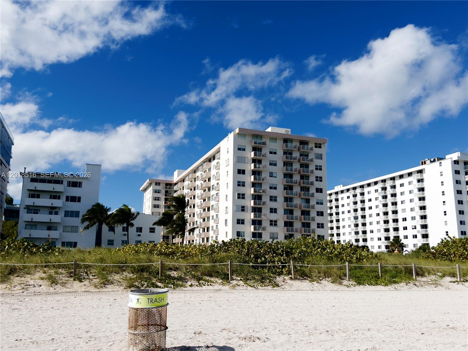 345 Ocean Dr 305