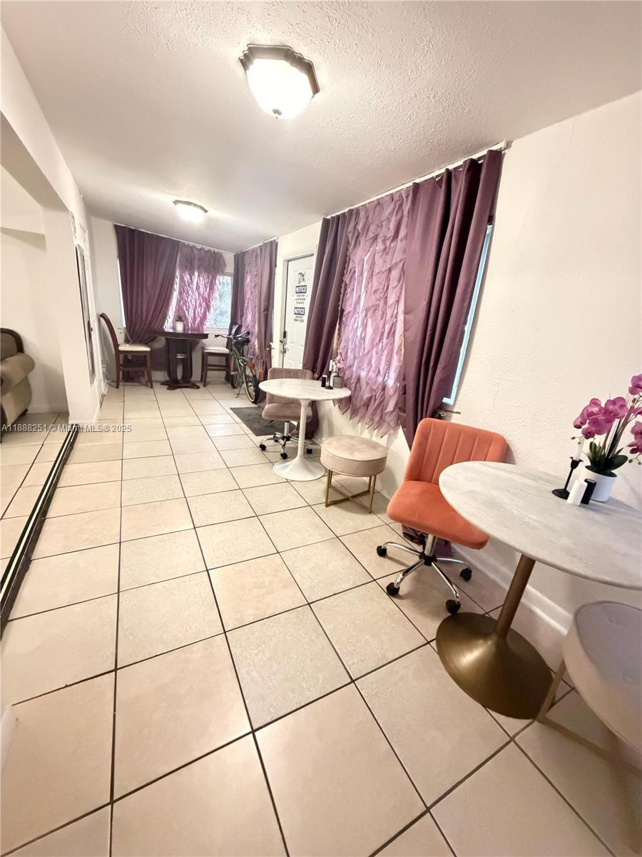 TOWN OF MODELO (DANIA) B- - Residential