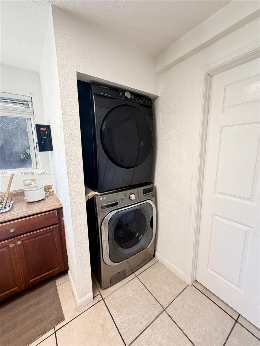 TOWN OF MODELO (DANIA) B- - Residential