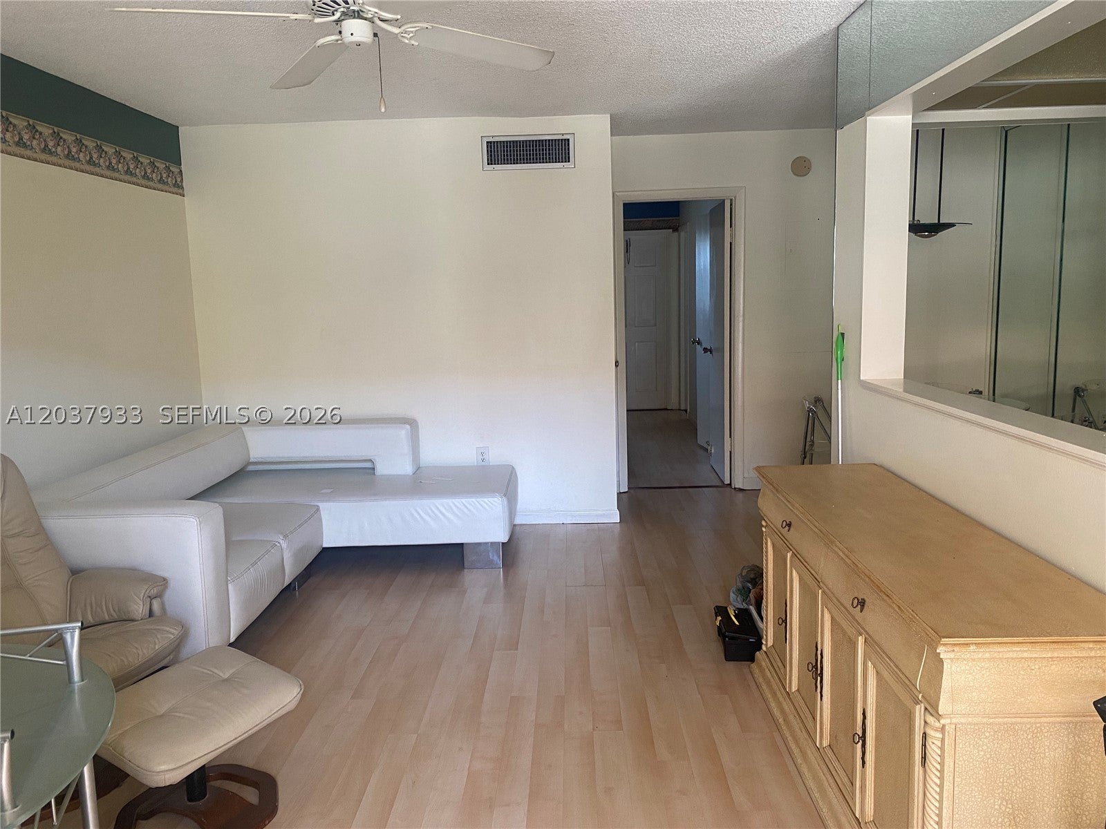 415 NE 2nd St 222