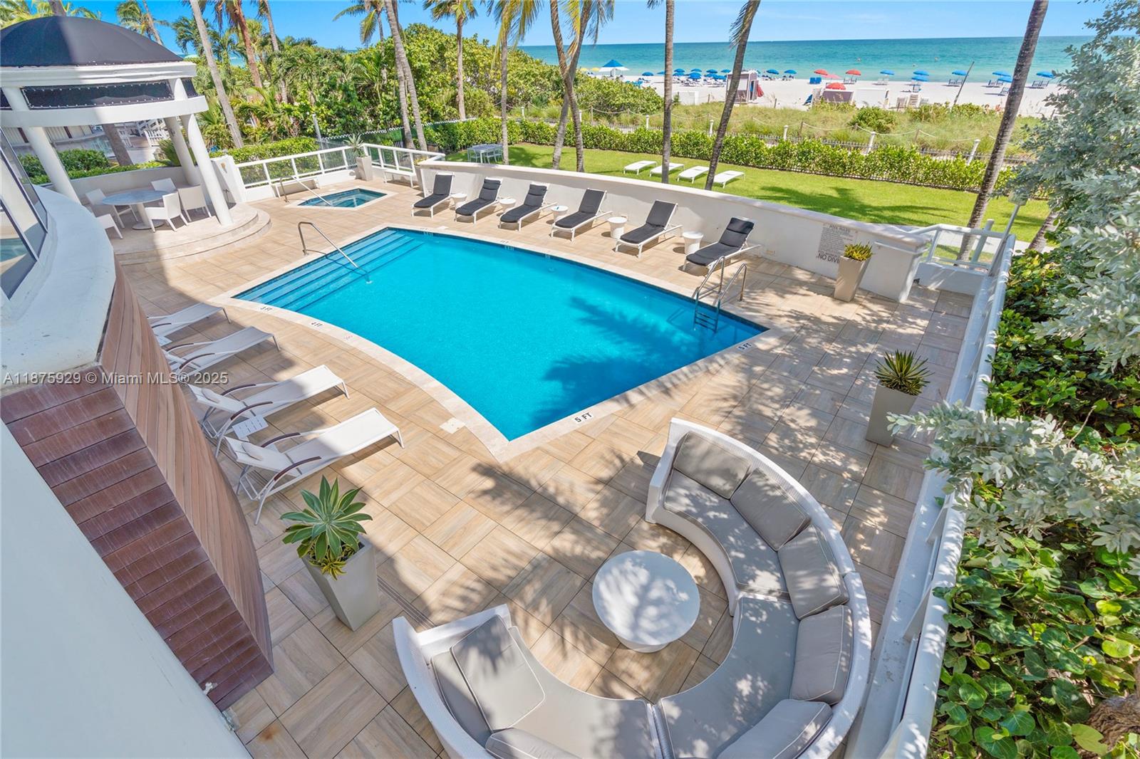 LA TOUR CONDO - Residential Lease