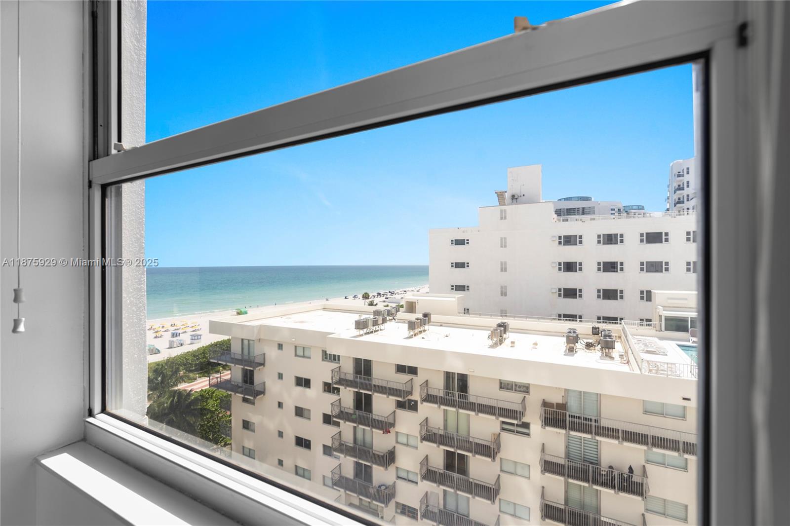 LA TOUR CONDO - Residential Lease