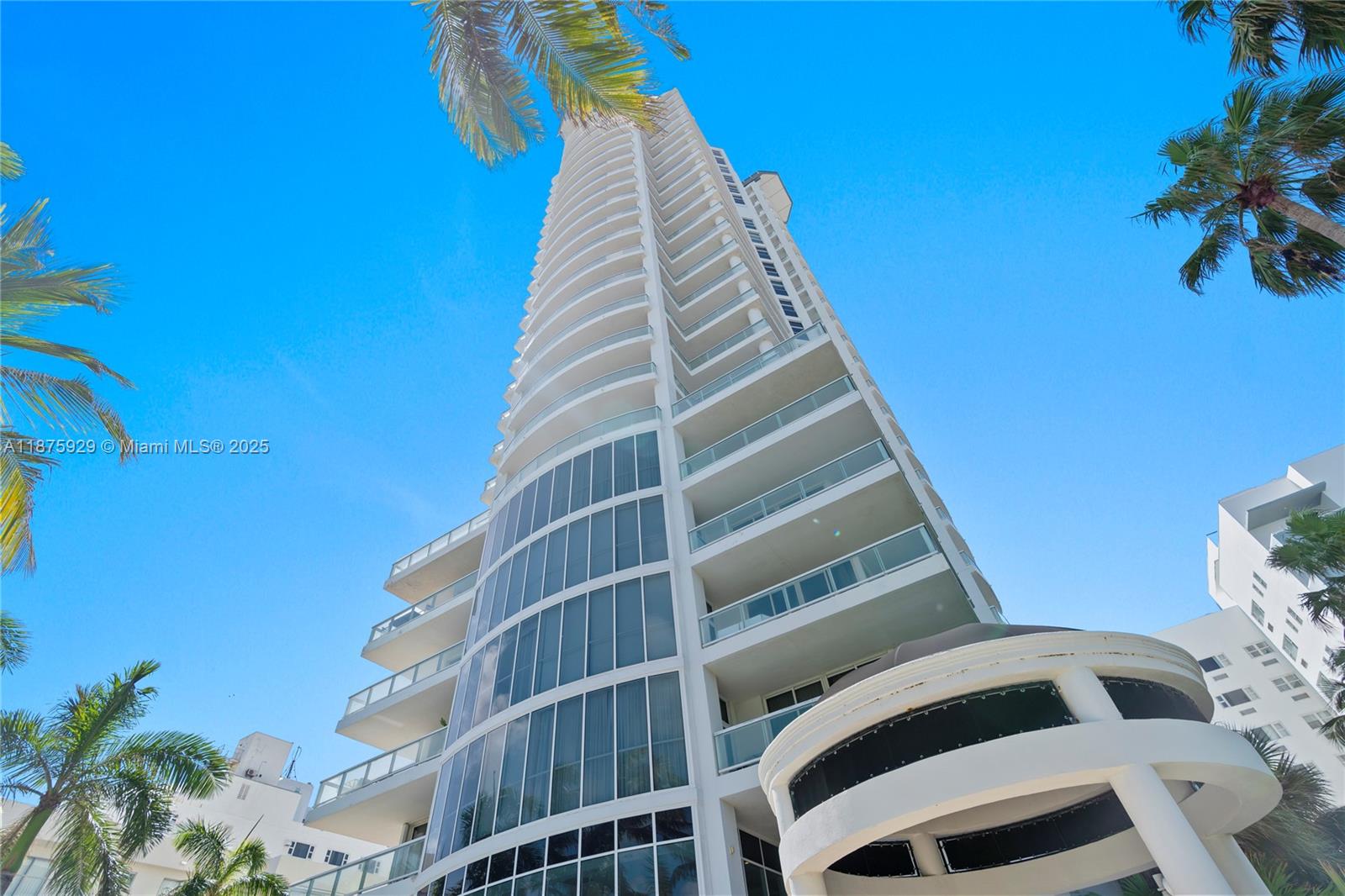 LA TOUR CONDO - Residential Lease