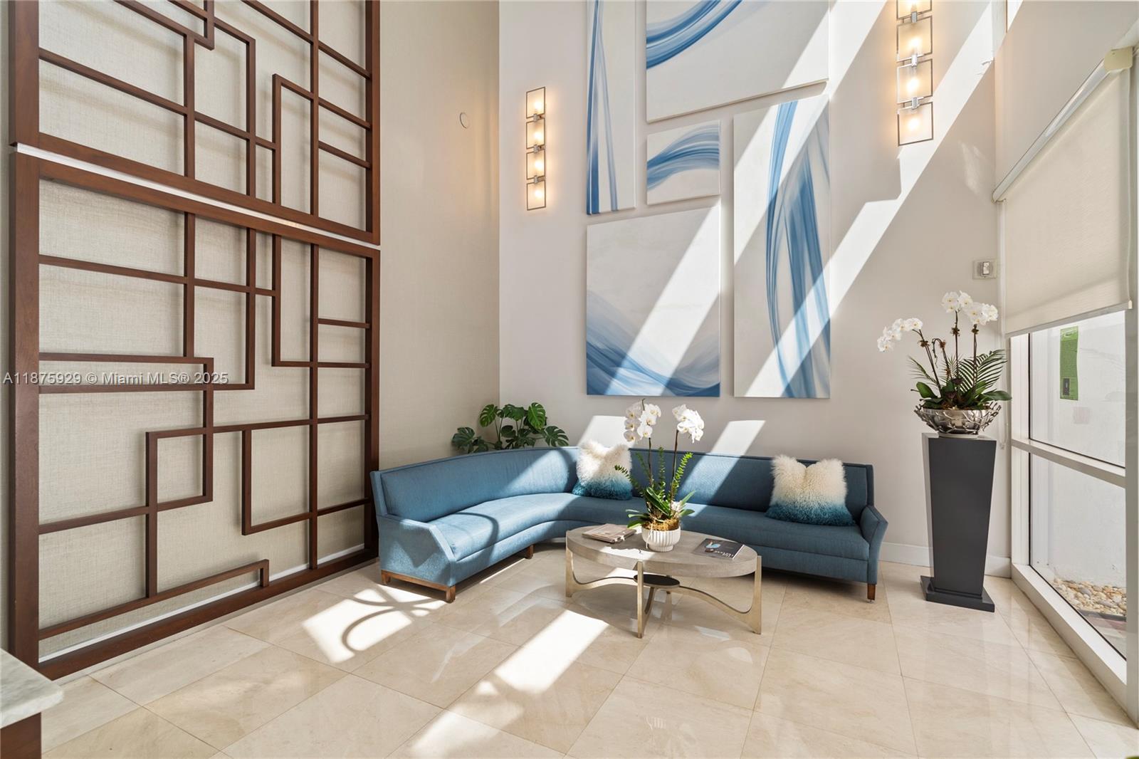 LA TOUR CONDO - Residential Lease