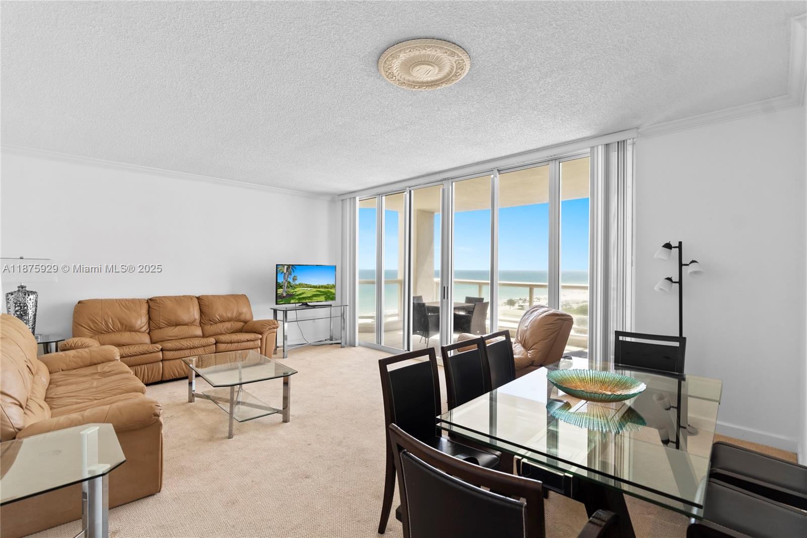 LA TOUR CONDO - Residential Lease