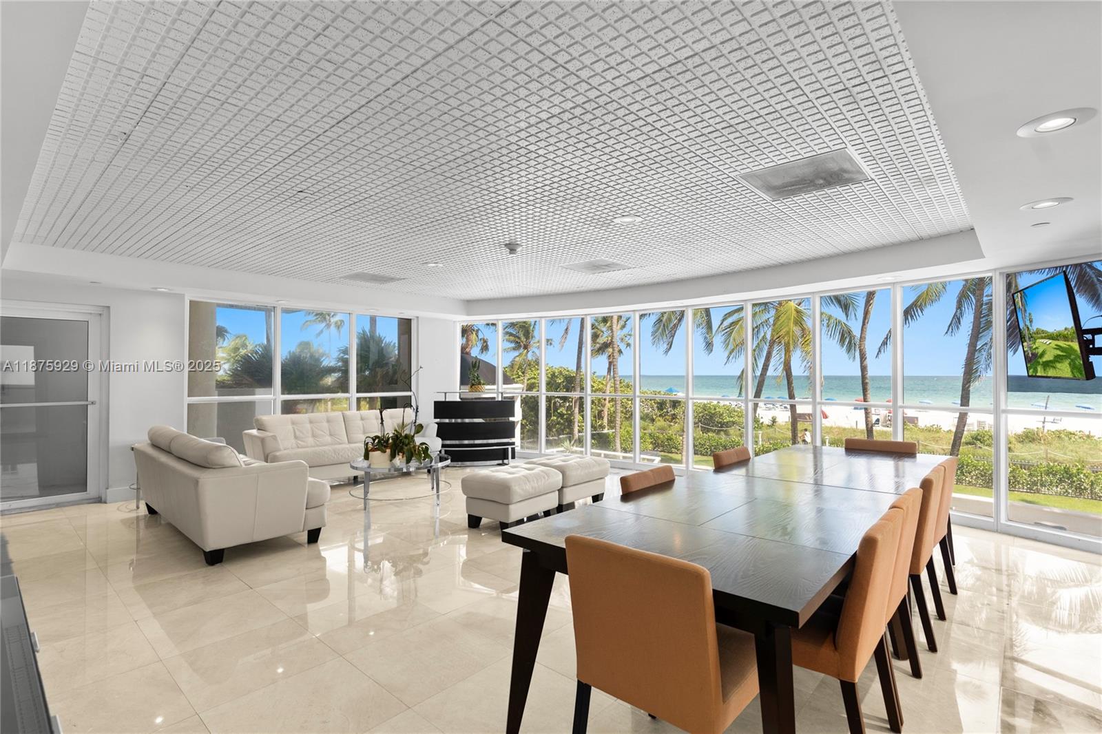 LA TOUR CONDO - Residential Lease