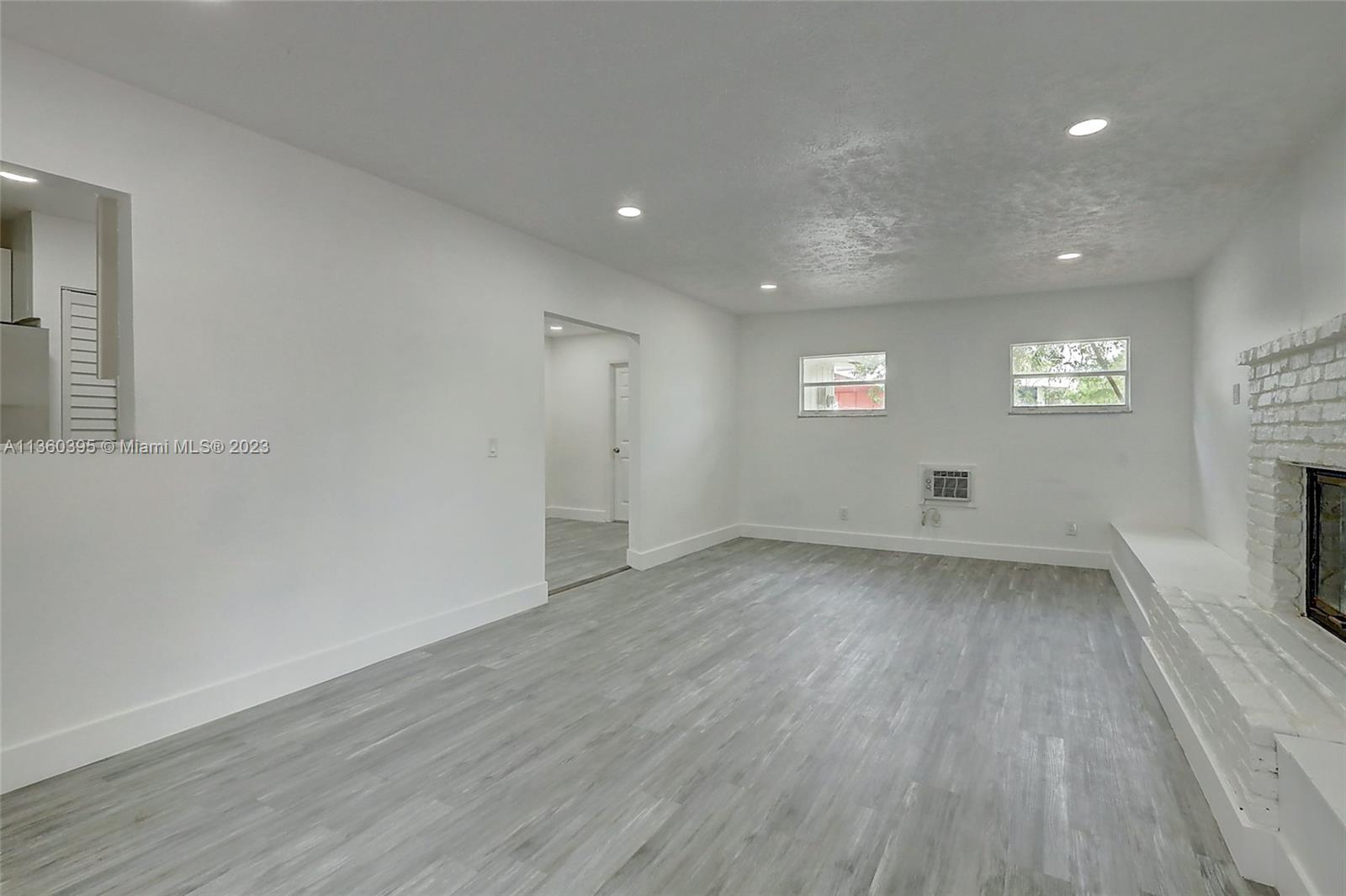 SANDY RIDGE UNRECORDED - Residential