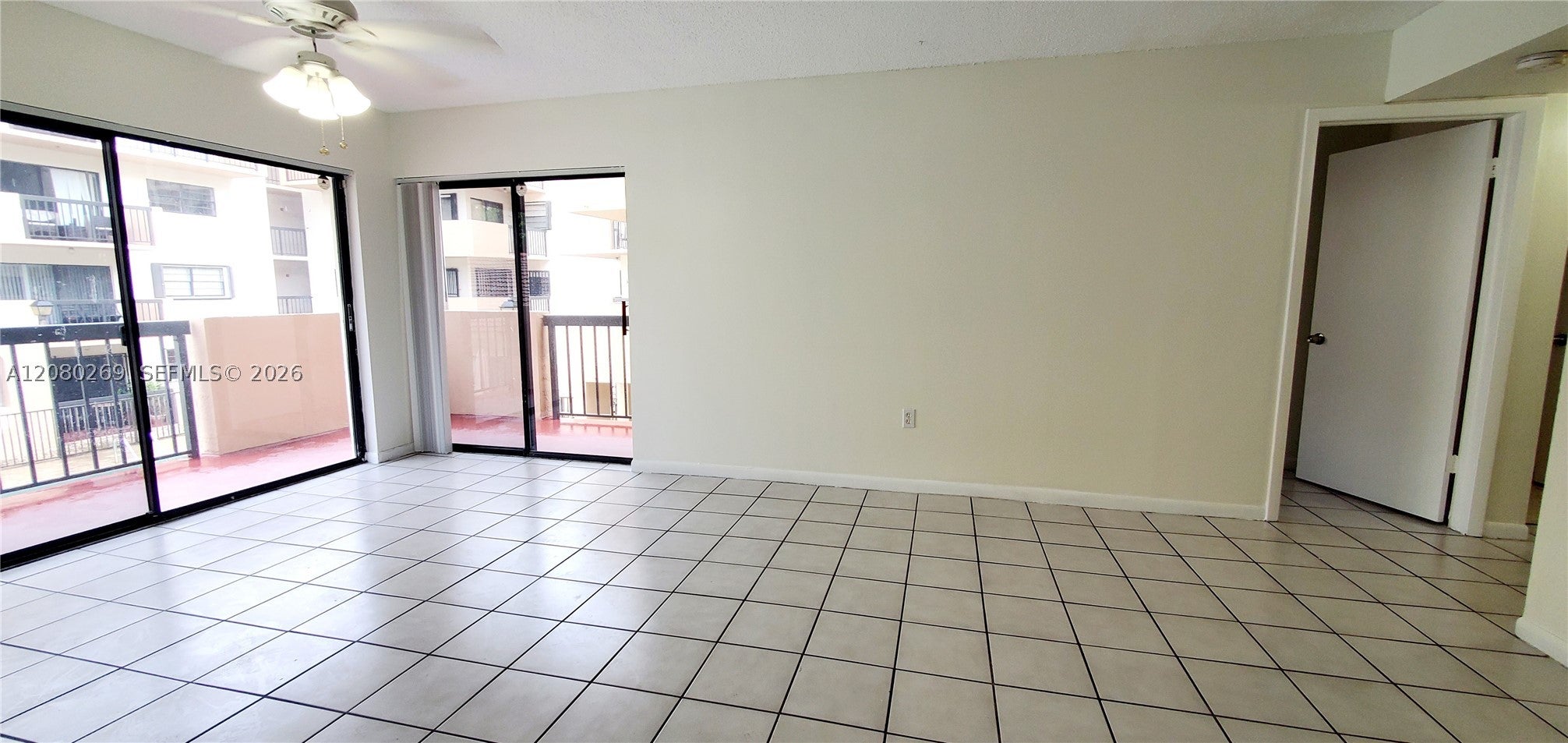 995 SW 84th Ave 218, Miami FL 33144
