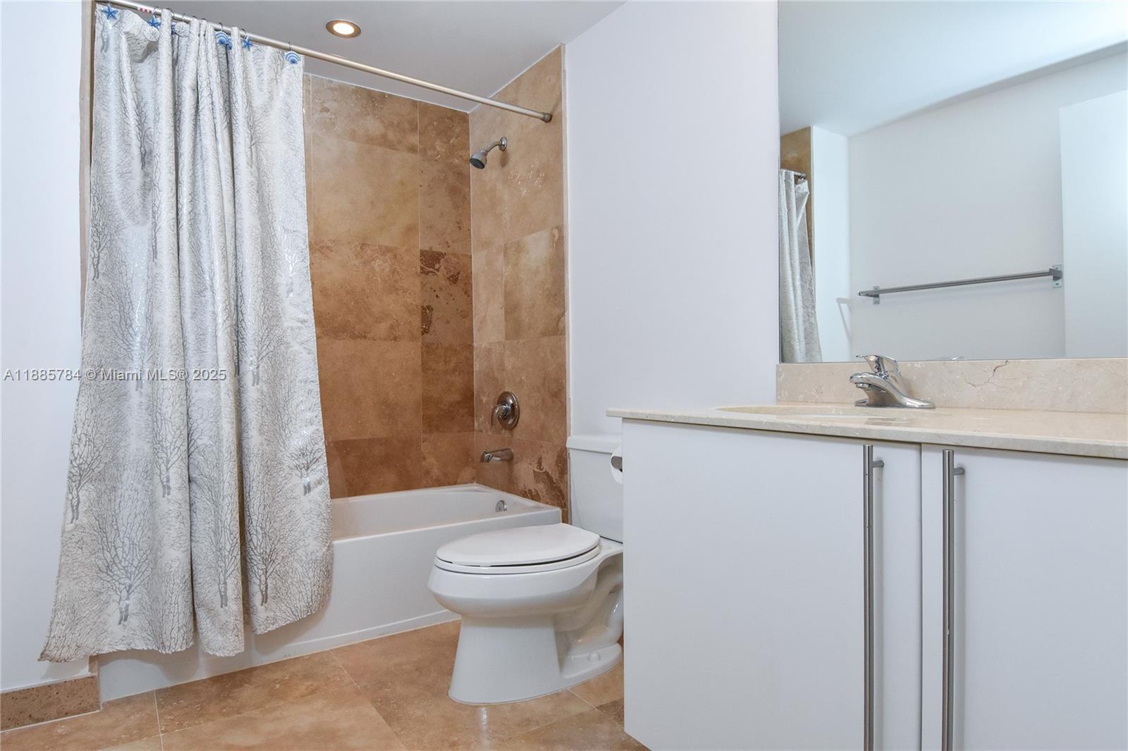 3030 AVENTURA CONDO - Residential
