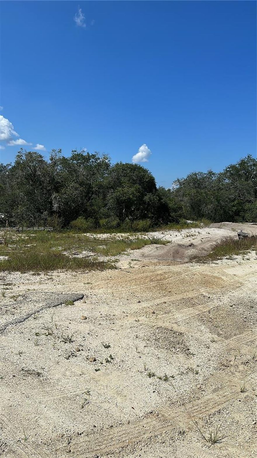 Residential building lot located in  Lake Placid, FL. Paved  roads and  utility close by, cease the  opportunity to own this  piece of  Land .