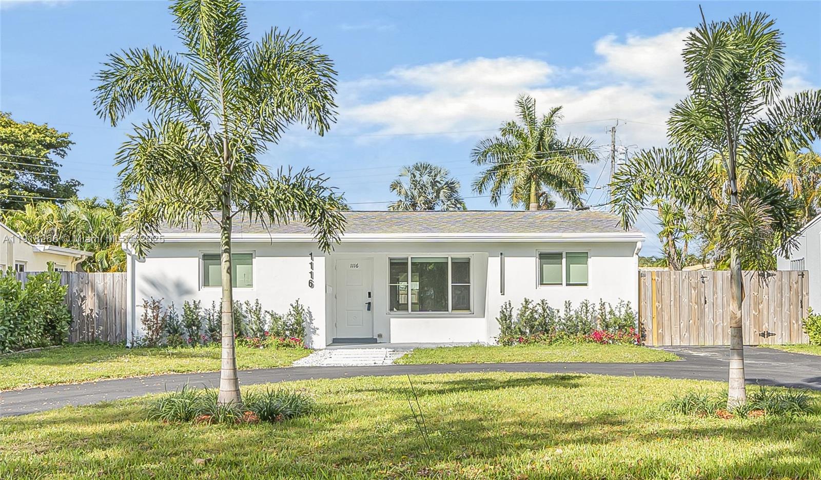 CENTRAL GOLF SEC OF HOLLY - Residential