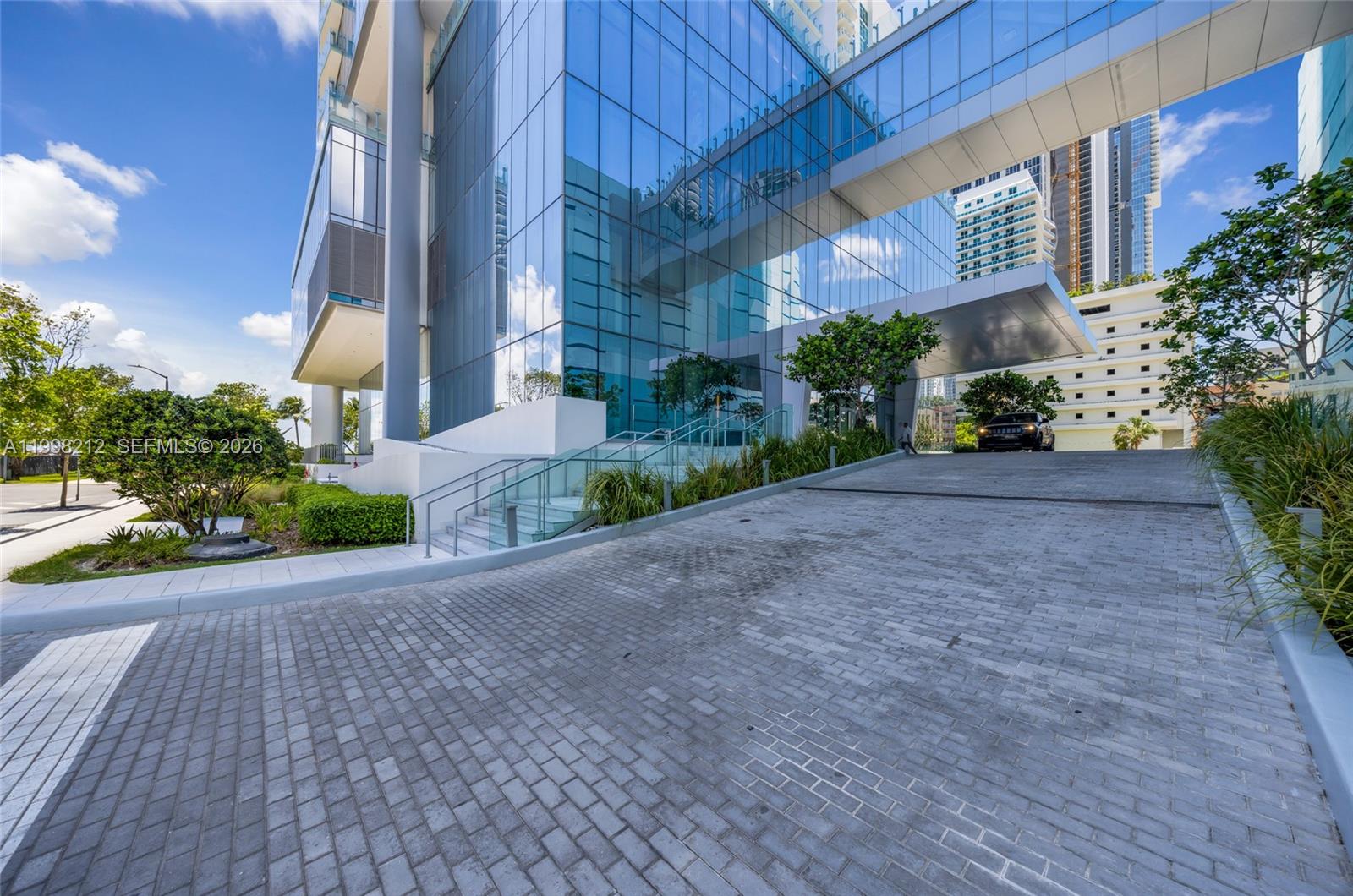 ESCOTTONIA PARK - Residential