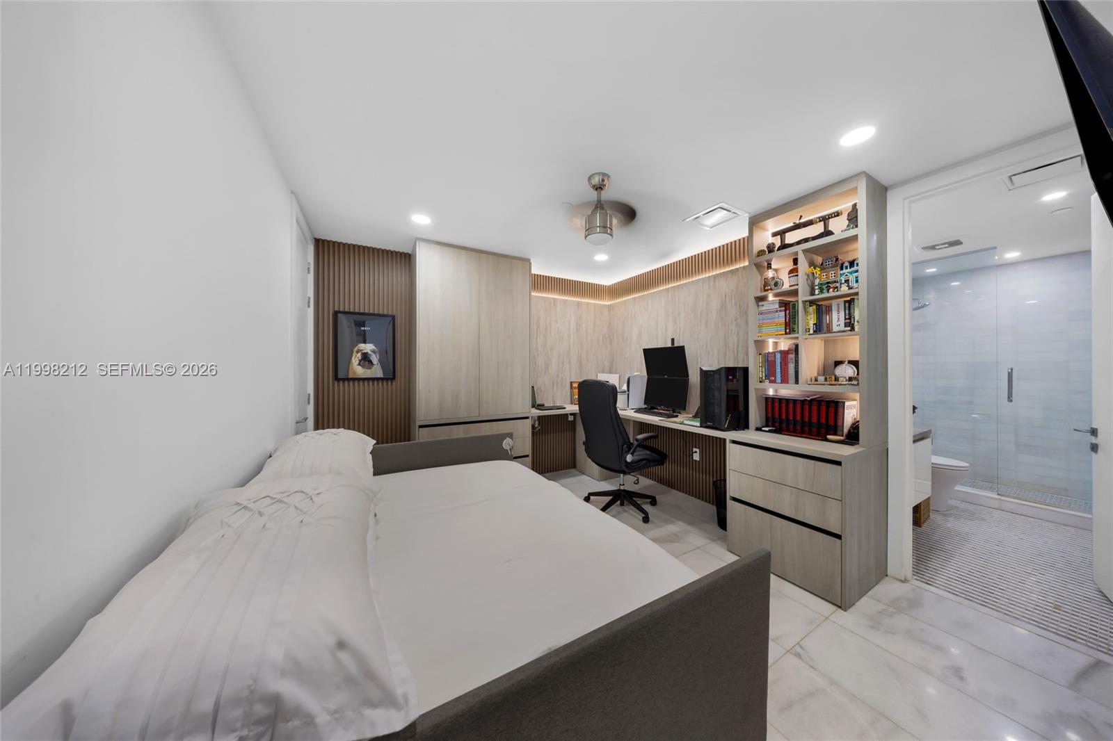 ESCOTTONIA PARK - Residential