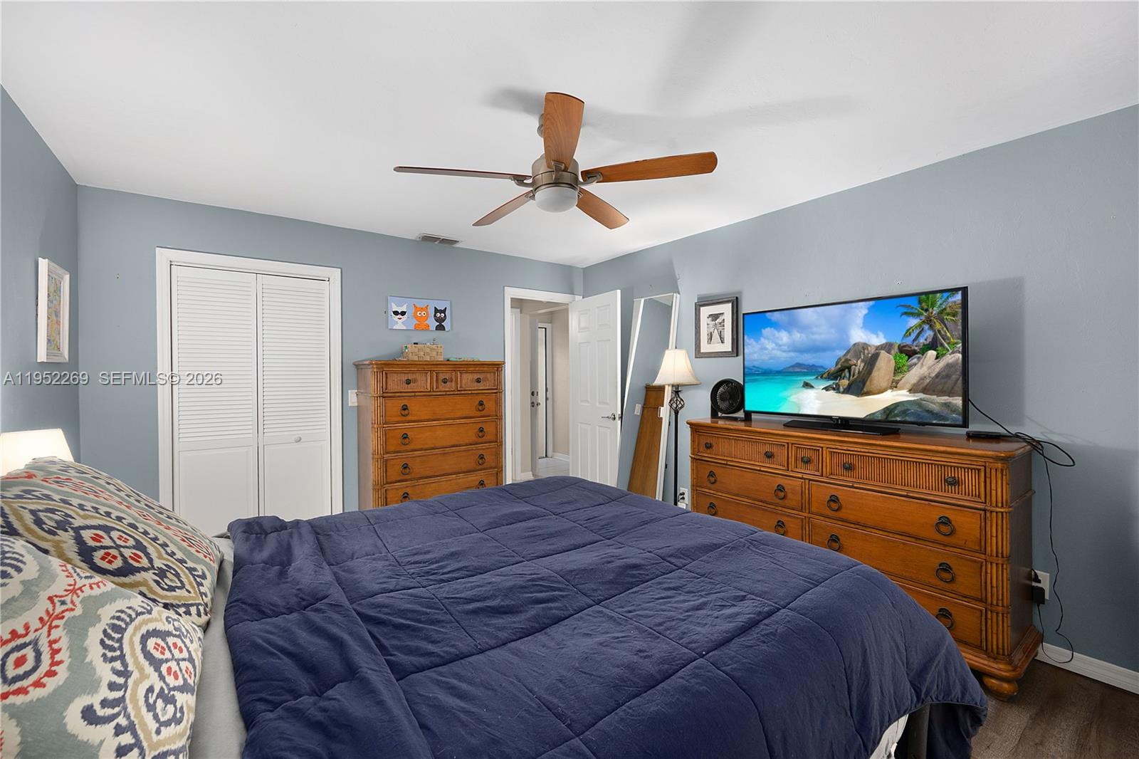 BOCA CIEGA VILLAGE - Residential