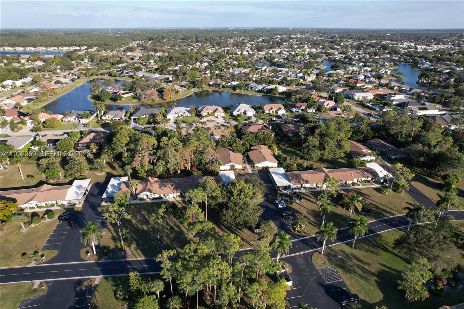 BOCA CIEGA VILLAGE - Residential