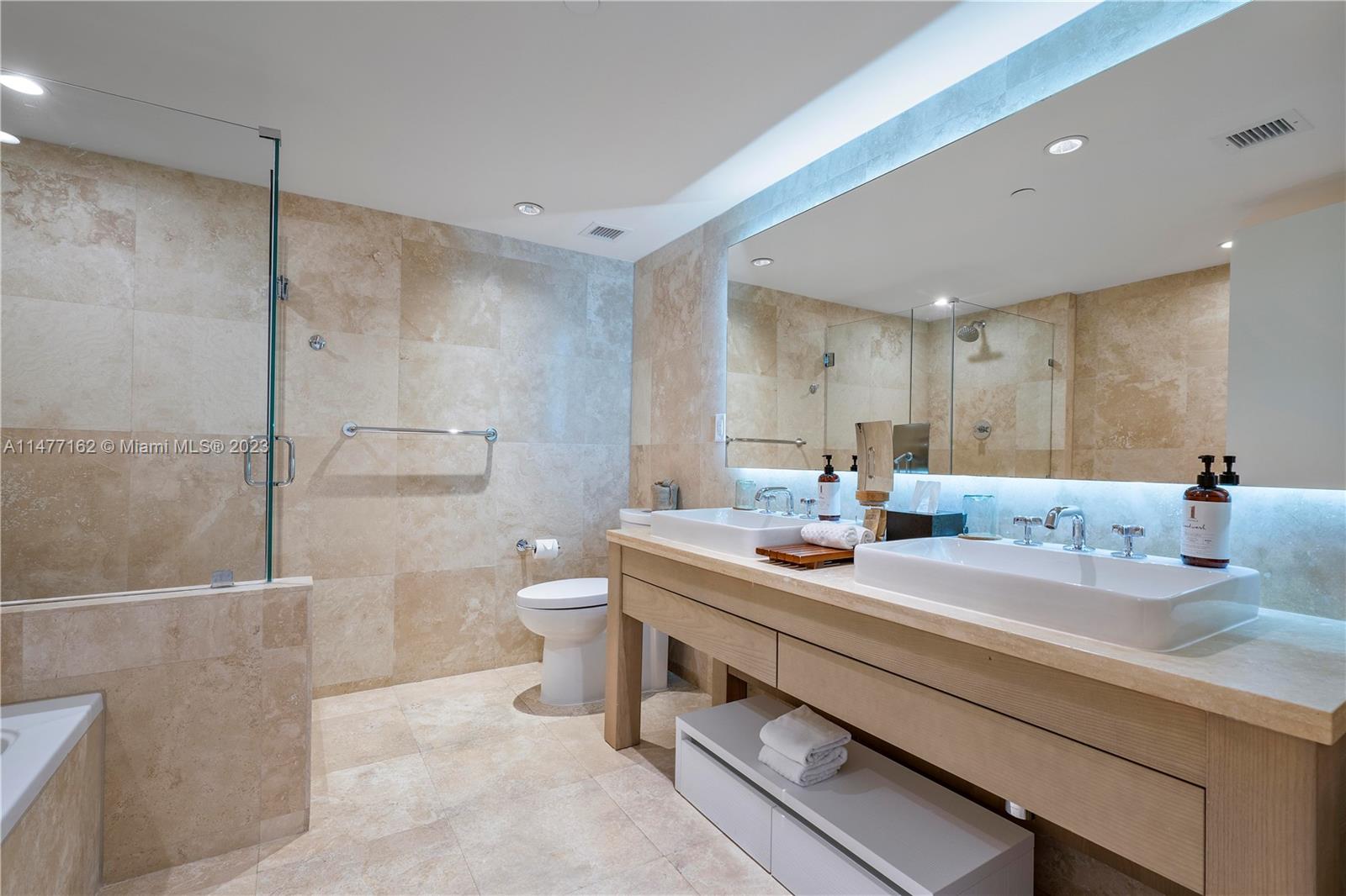 2399 COLLINS AVENUE - Residential