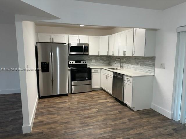 Address Not Disclosed, Sunrise, Miami-Dade County, Florida - 3 Bedrooms  
3 Bathrooms - 