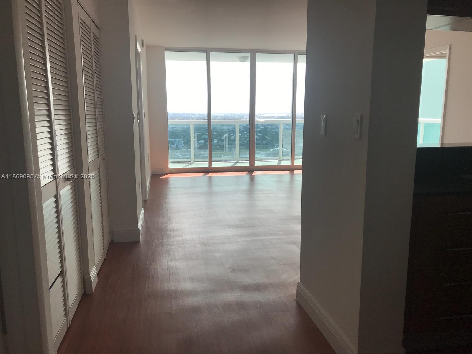 1800 CLUB CONDO - Residential