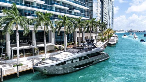 200 Biscayne Boulevard Way 3311 Miami FL 33131