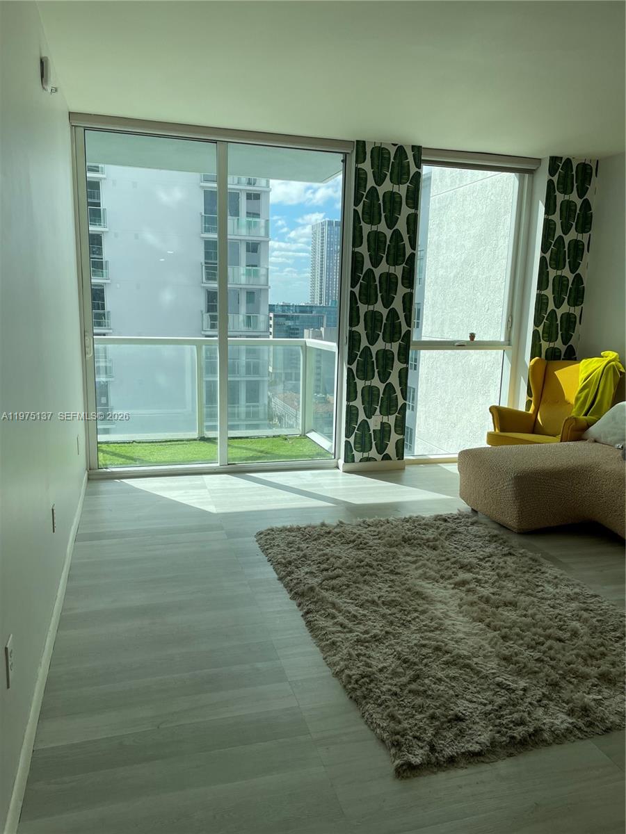 VIZCAYNE SOUTH CONDO - Residential Lease