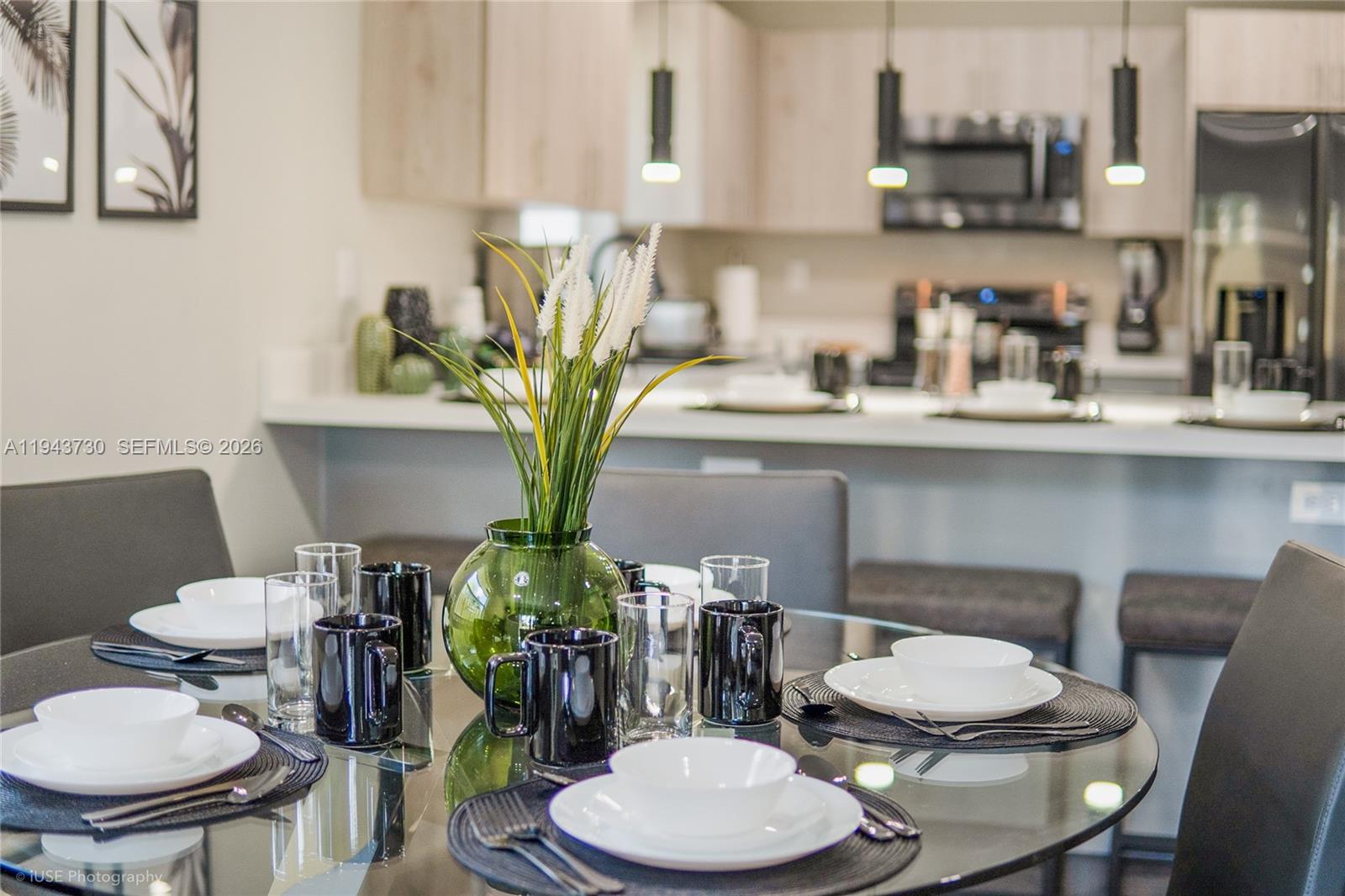 CRESTWOOD - Residential Lease