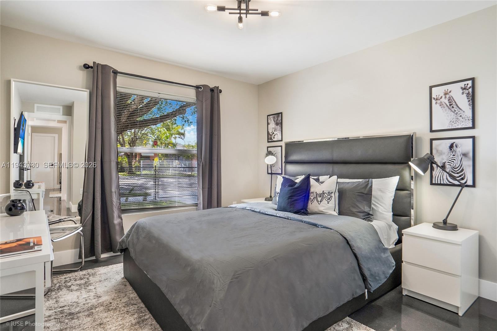 CRESTWOOD - Residential Lease