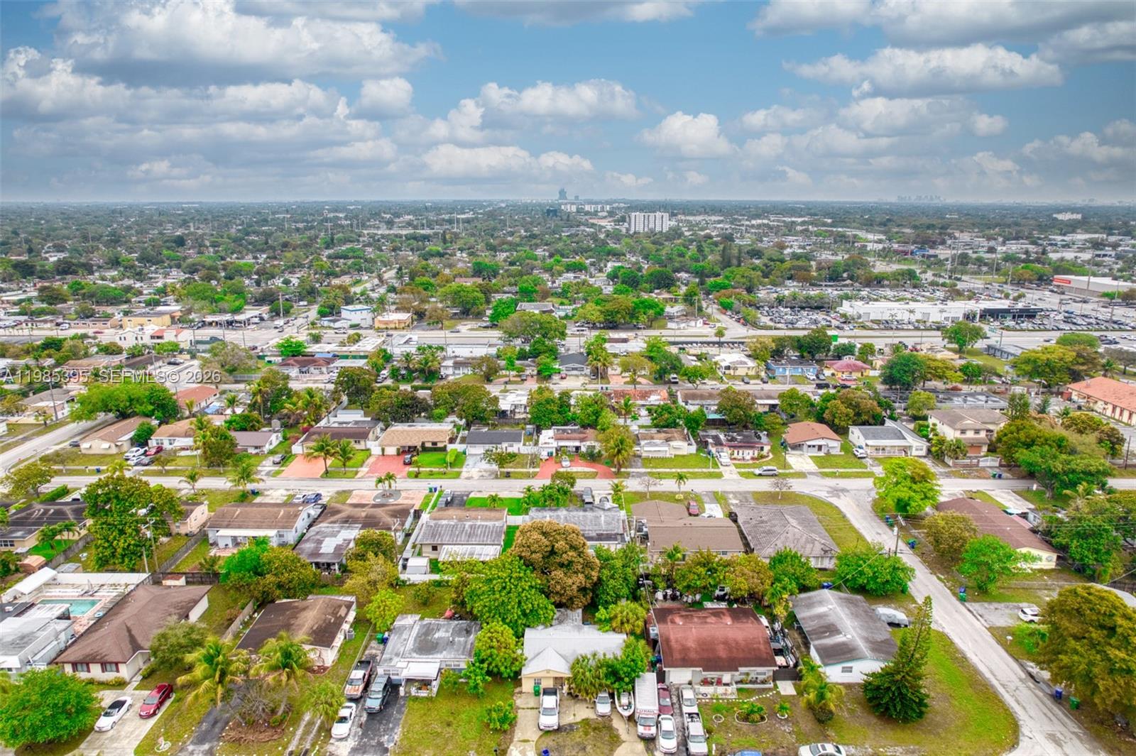 WELWYN MANOR - Residential