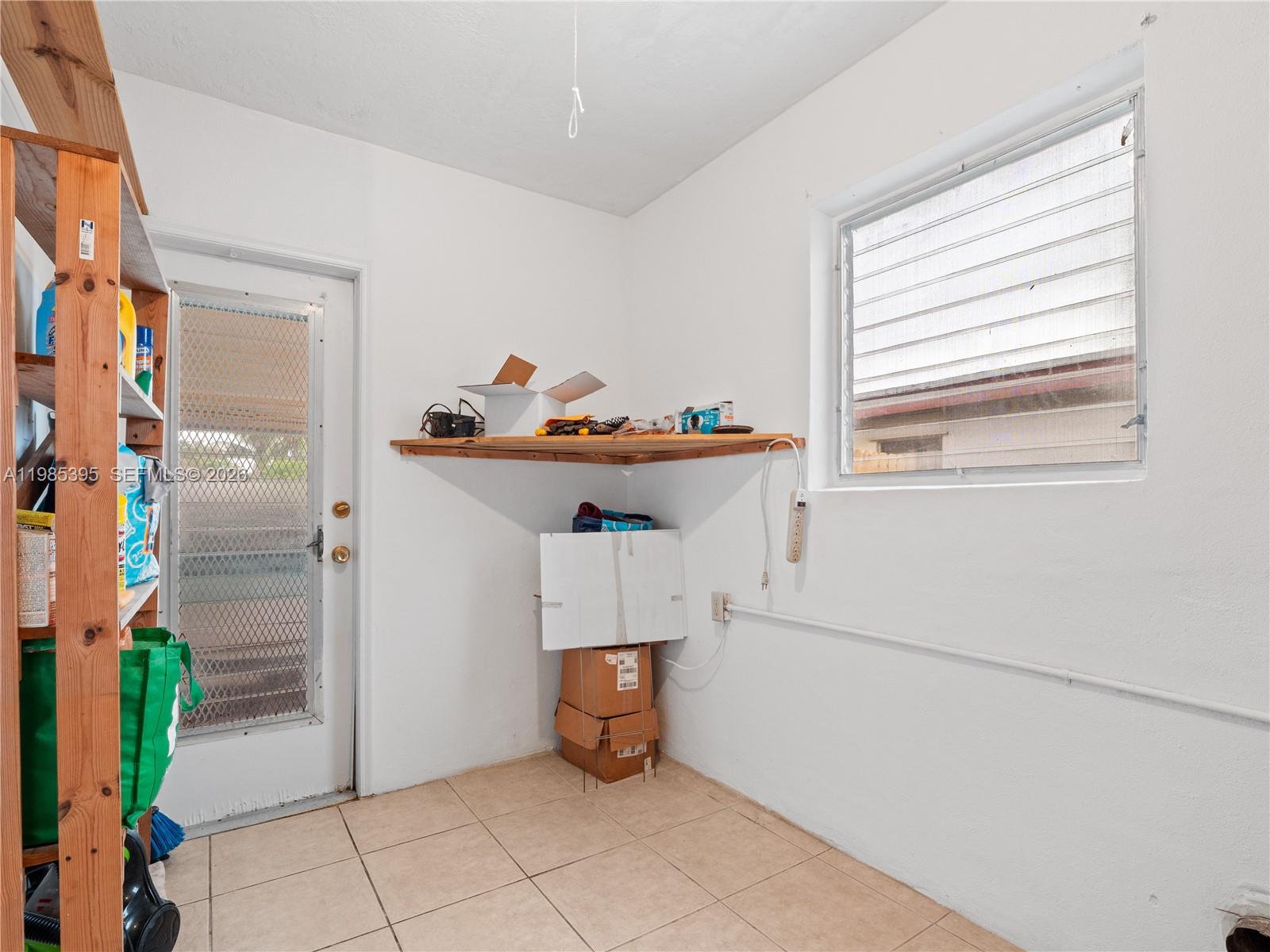 WELWYN MANOR - Residential