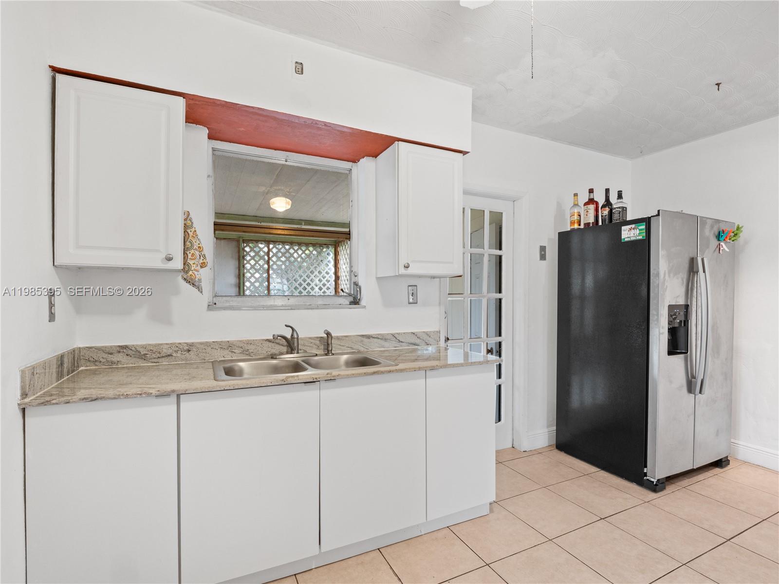 WELWYN MANOR - Residential