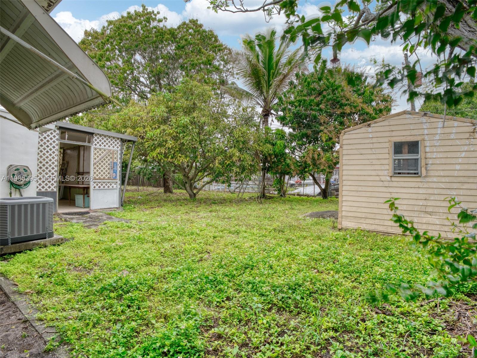 WELWYN MANOR - Residential