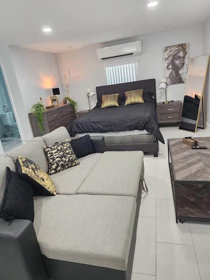 EASTVIEW - Residential Lease
