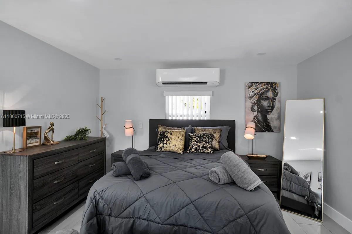 EASTVIEW - Residential Lease