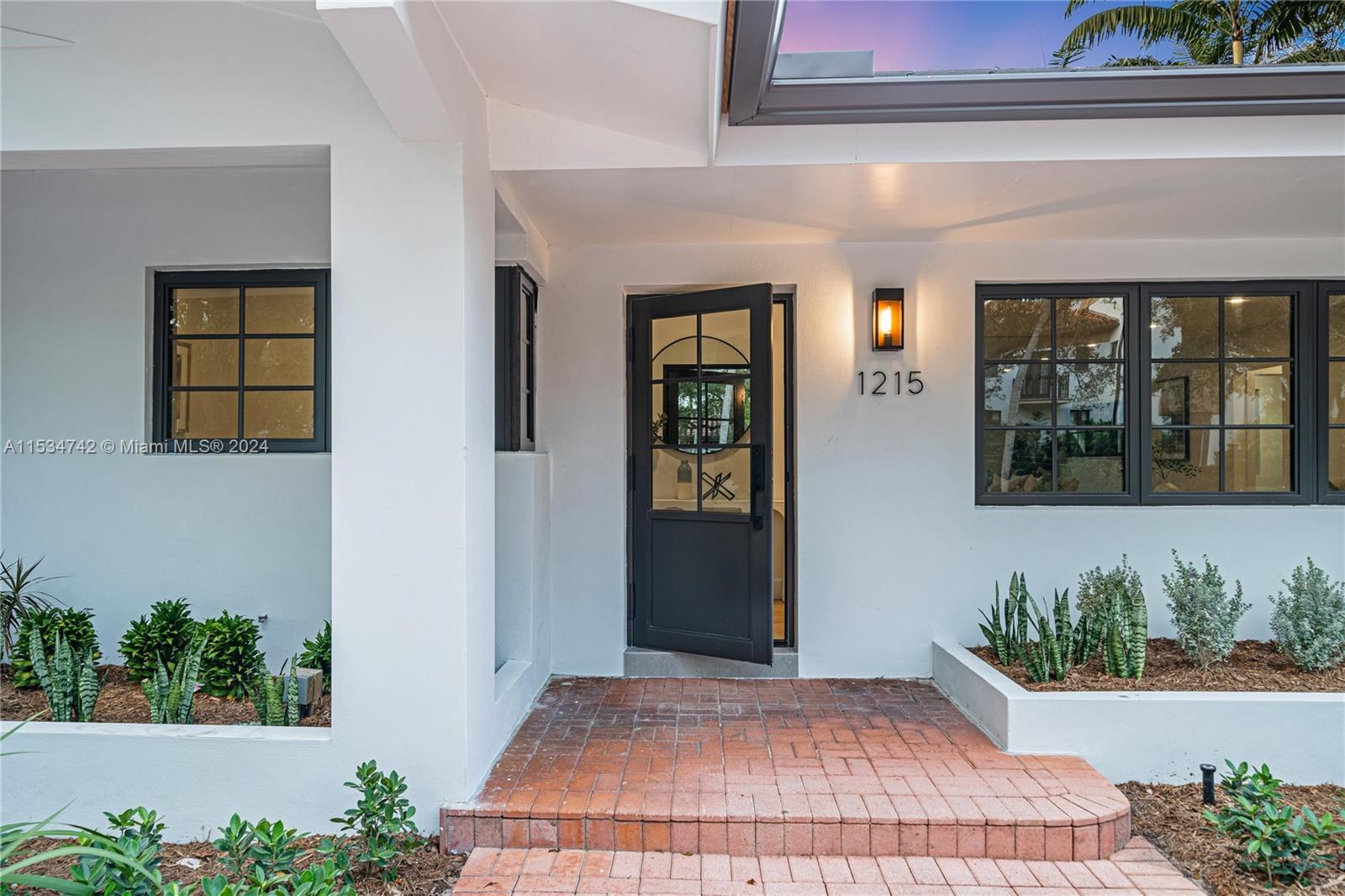 CORAL GABLE COUNTRY CLUB - Residential