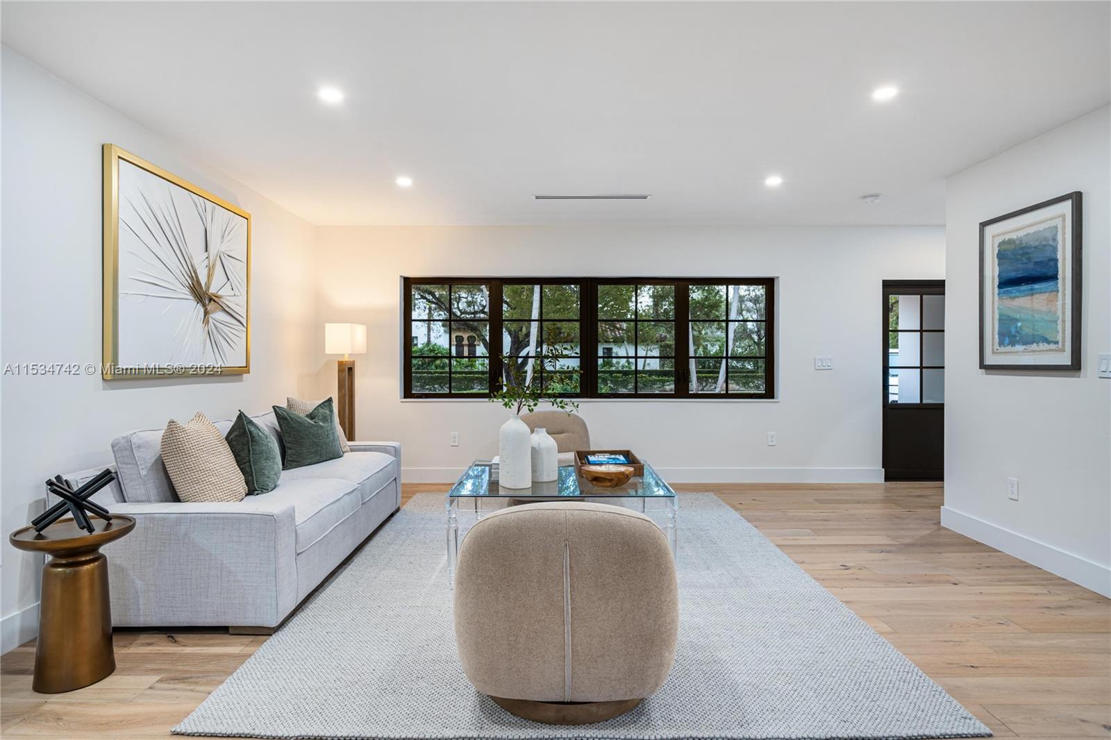 CORAL GABLE COUNTRY CLUB - Residential