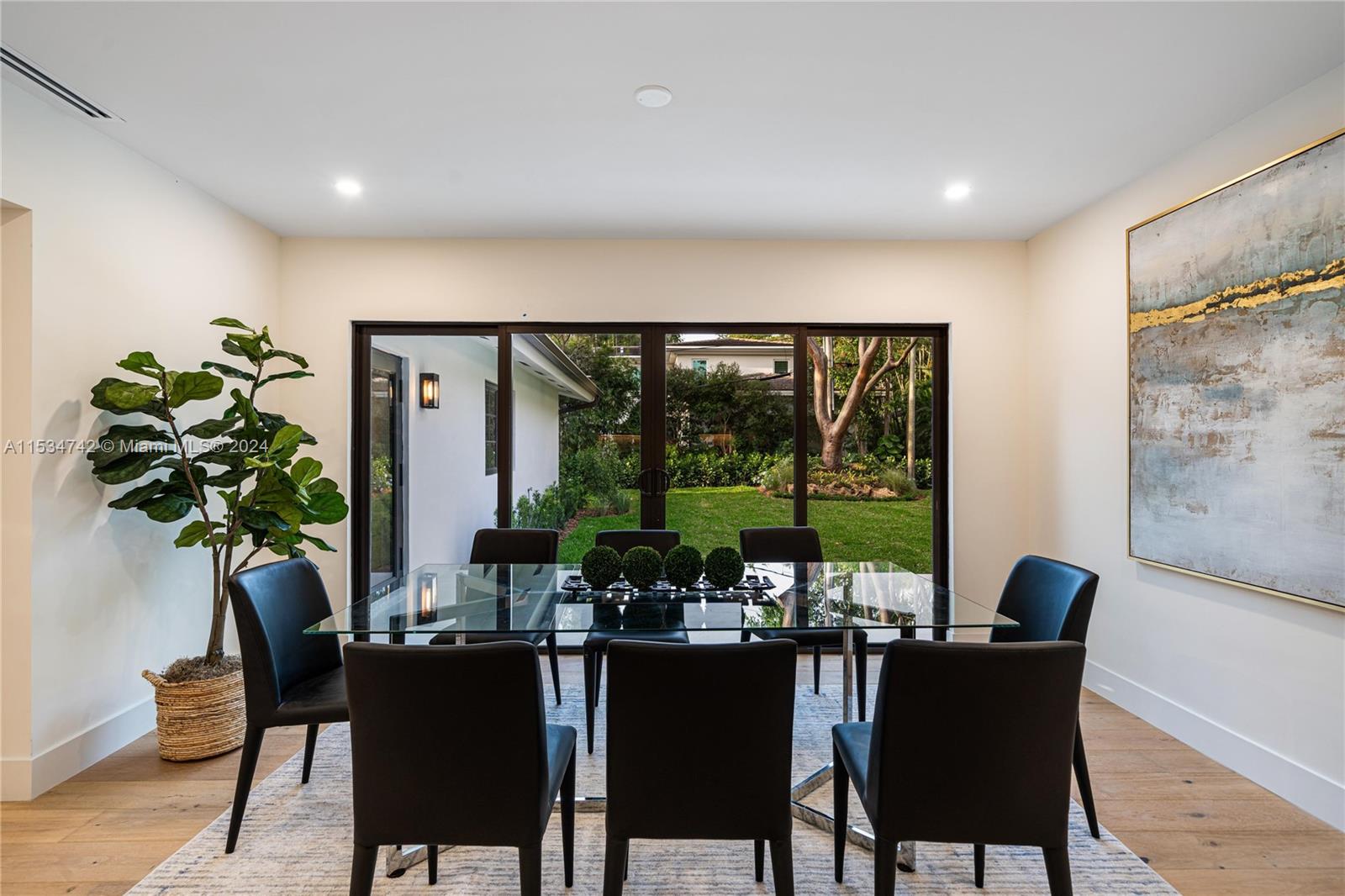 CORAL GABLE COUNTRY CLUB - Residential