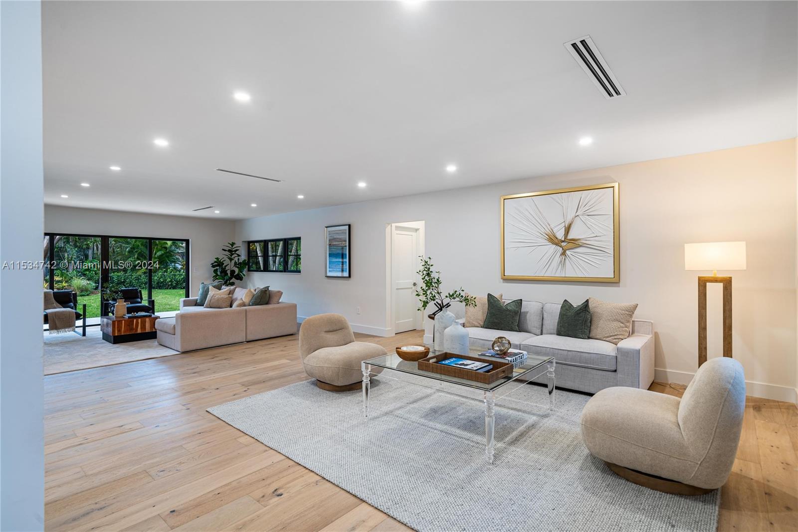 CORAL GABLE COUNTRY CLUB - Residential