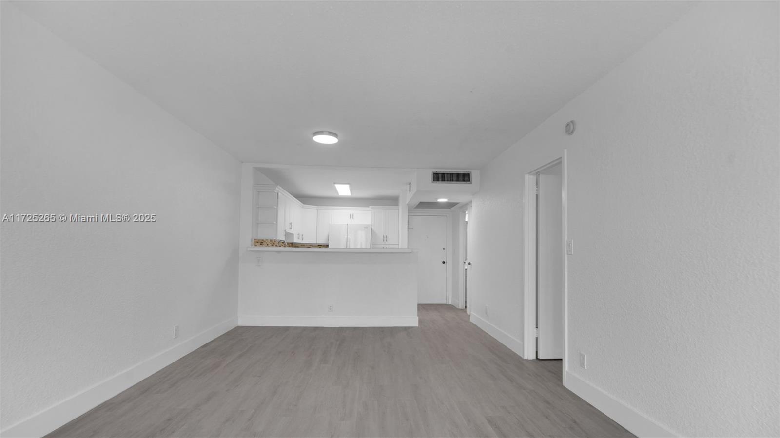 PARKER PLAZA CONDO ESTATE - Residential