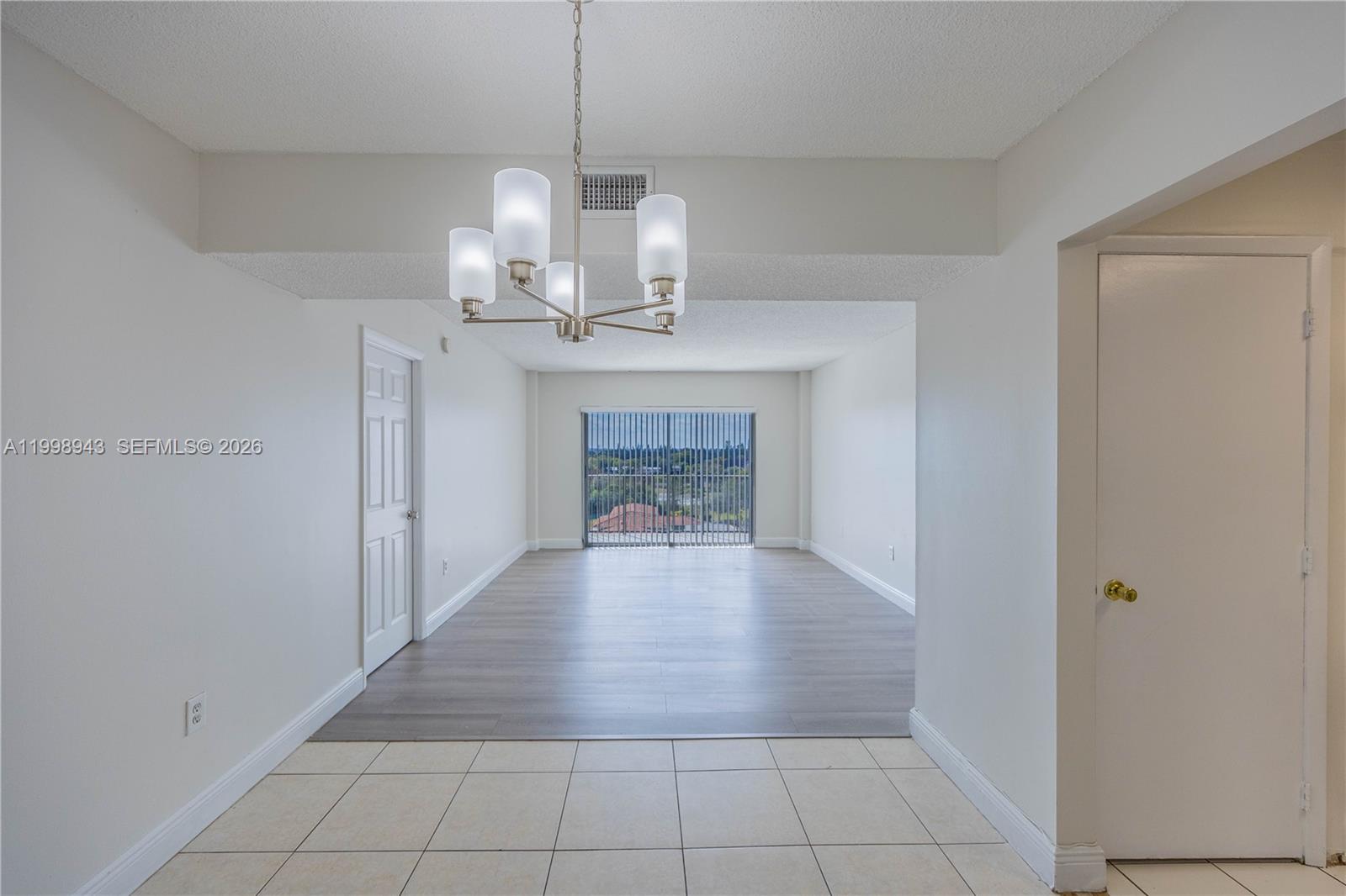 MANORS OF INVERRARY XII - Residential Lease