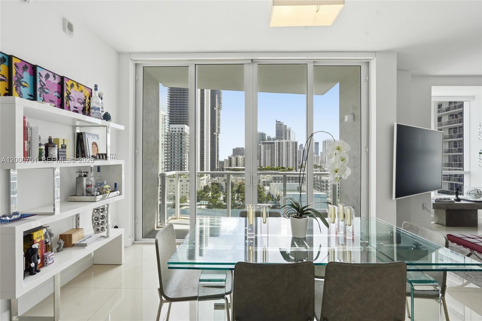 THE CRIMSON CONDO - Residential Lease