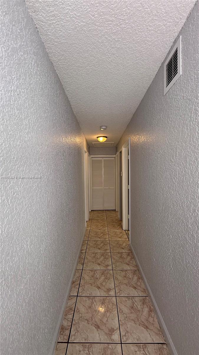 COLLIER CITY ADD - Residential Lease