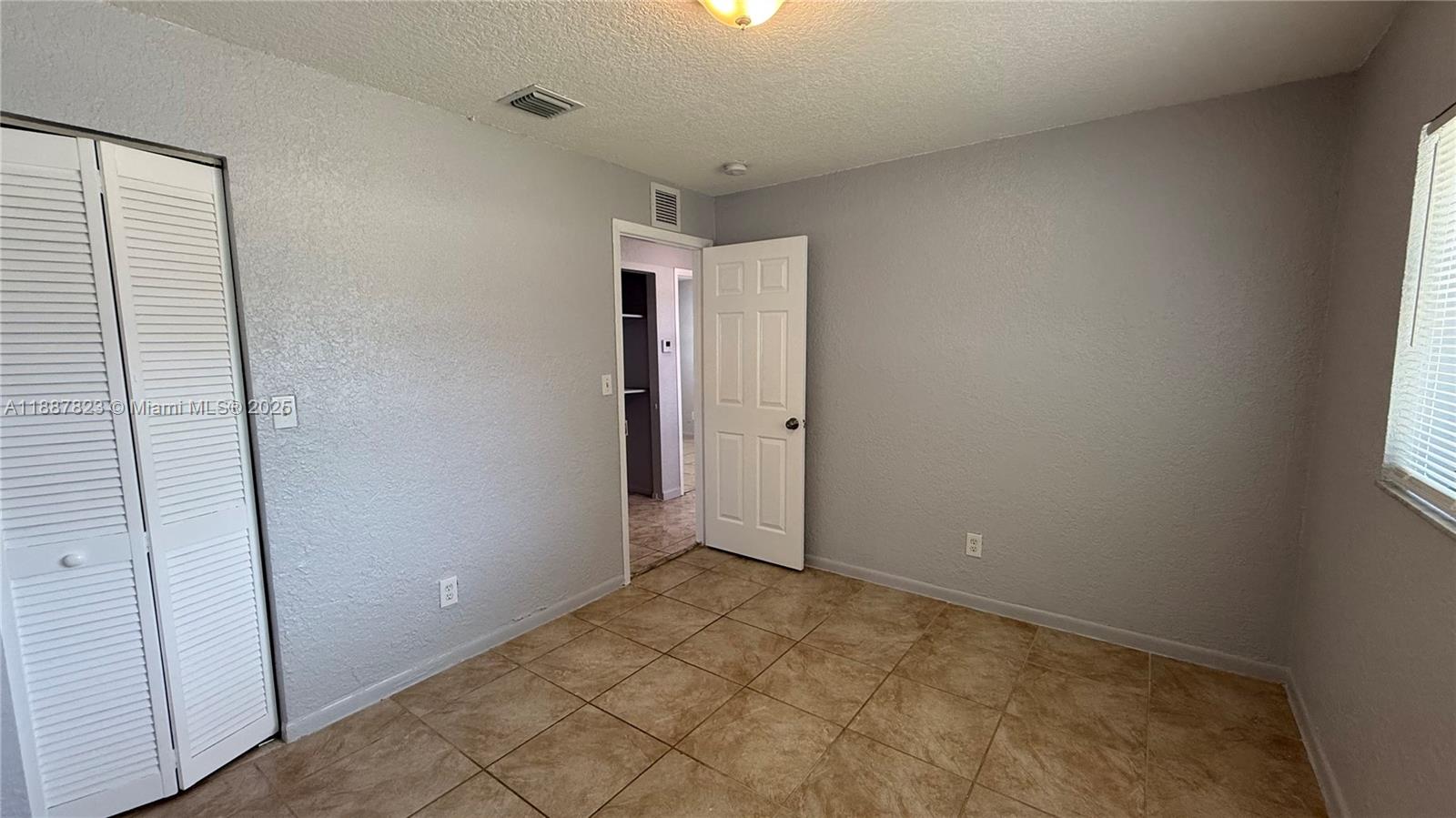 COLLIER CITY ADD - Residential Lease