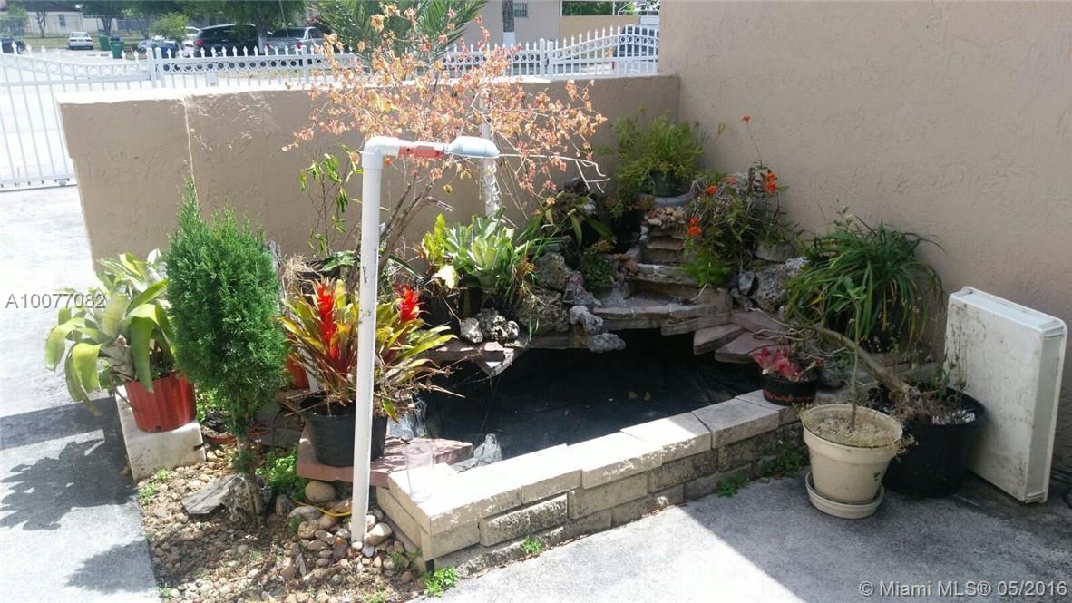 Leslie Lake North - Residential Lease