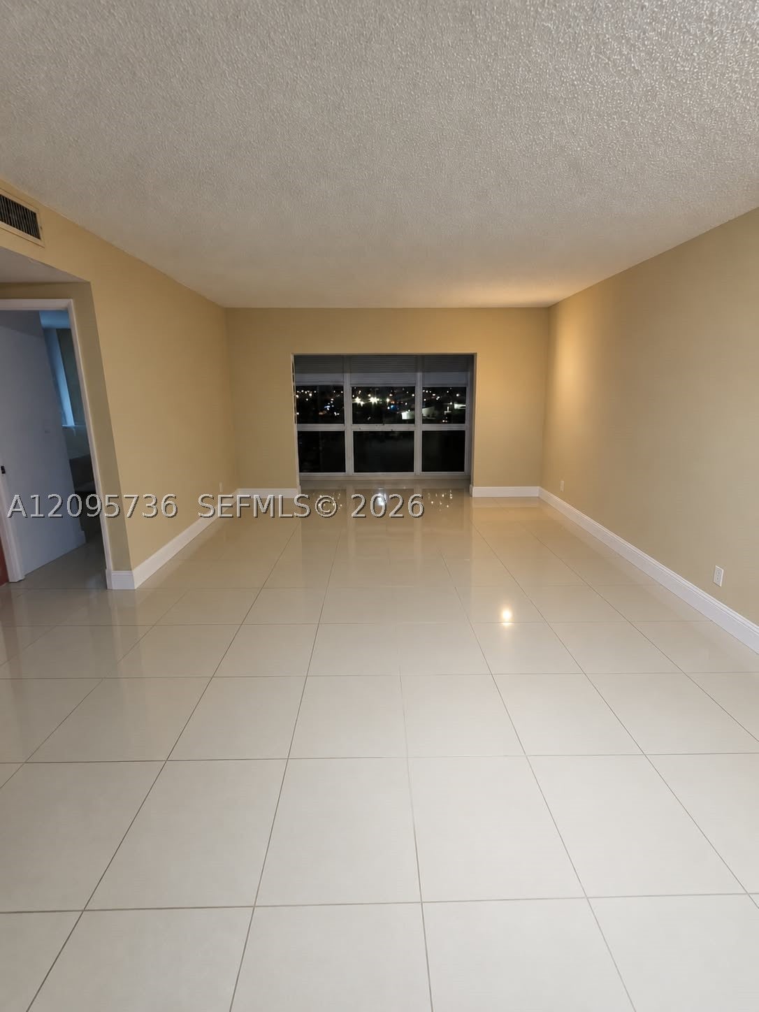 4200 Hillcrest Dr 705