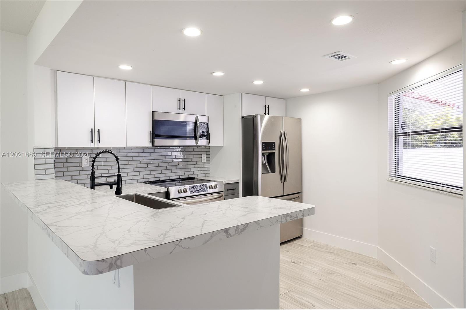 SAN REMO - Residential
