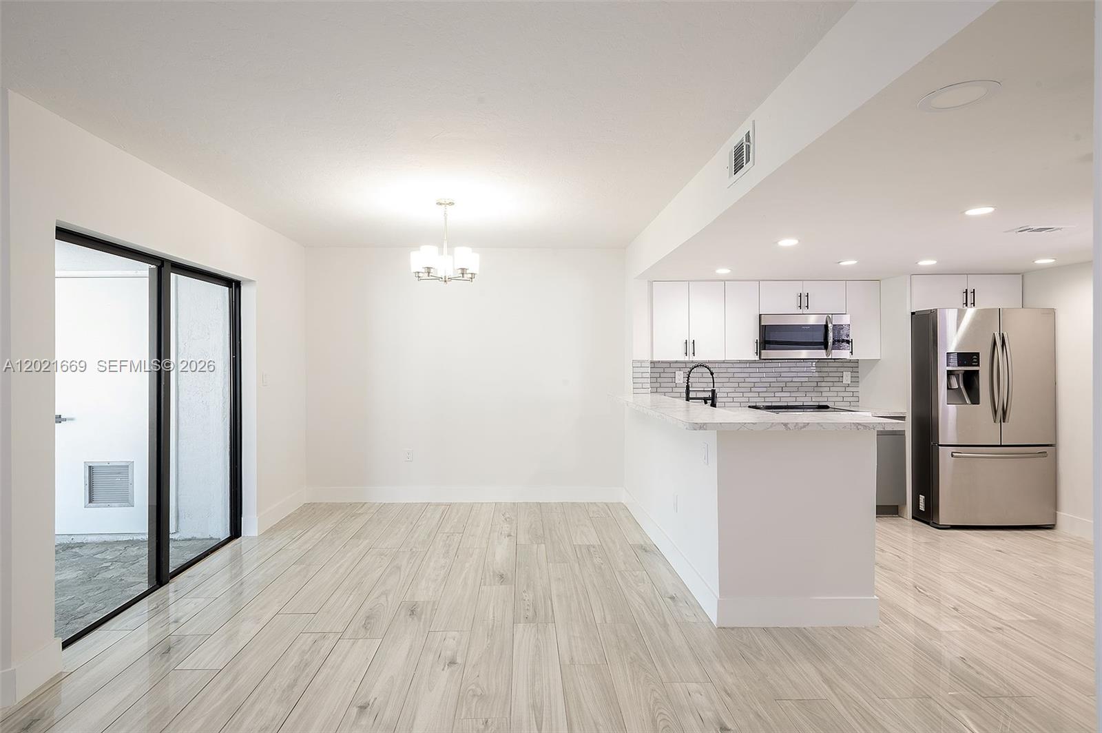 SAN REMO - Residential